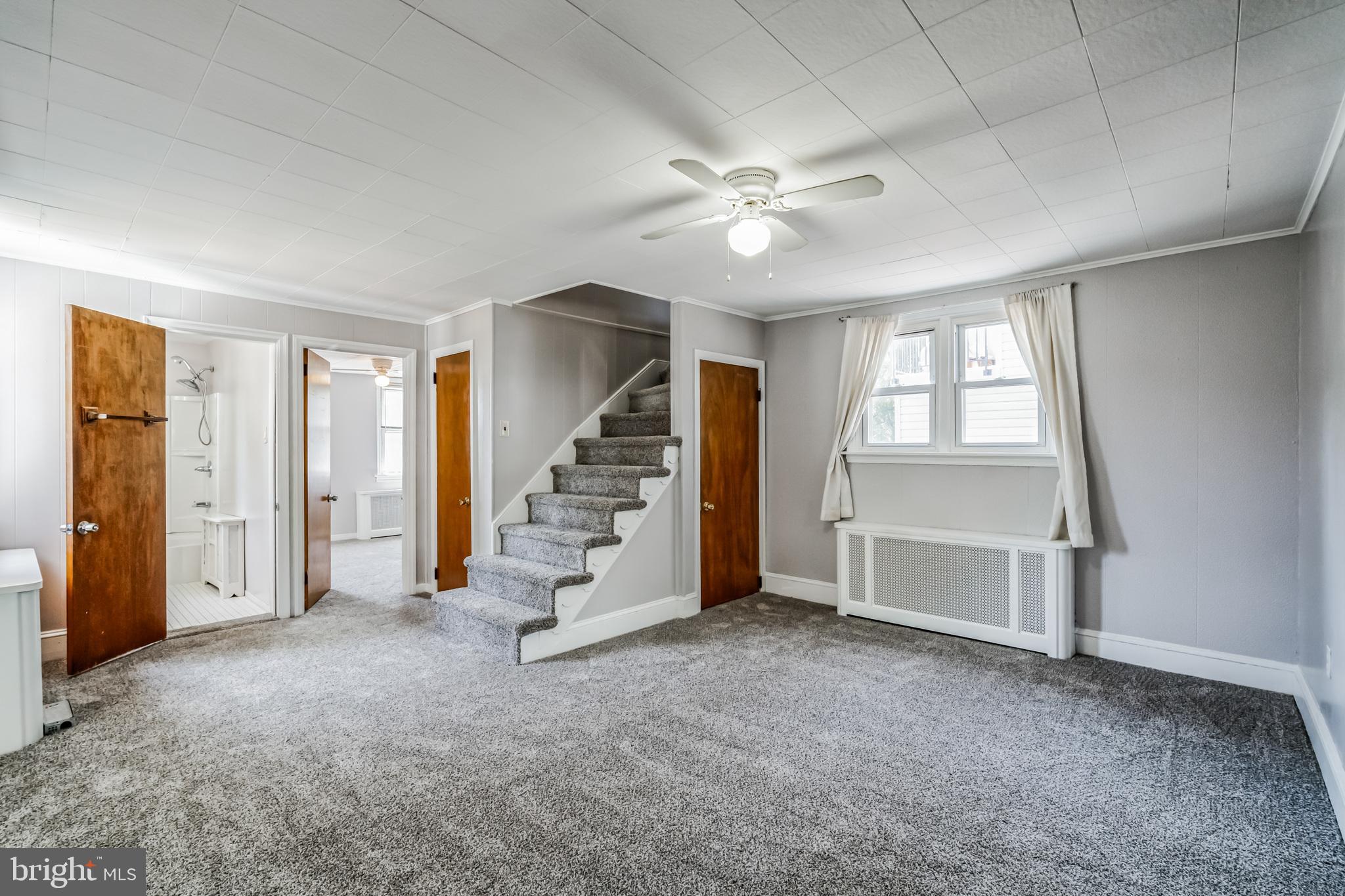 239 Lemonte Street Philadelphia, PA 19128 - Photo 12 of 27