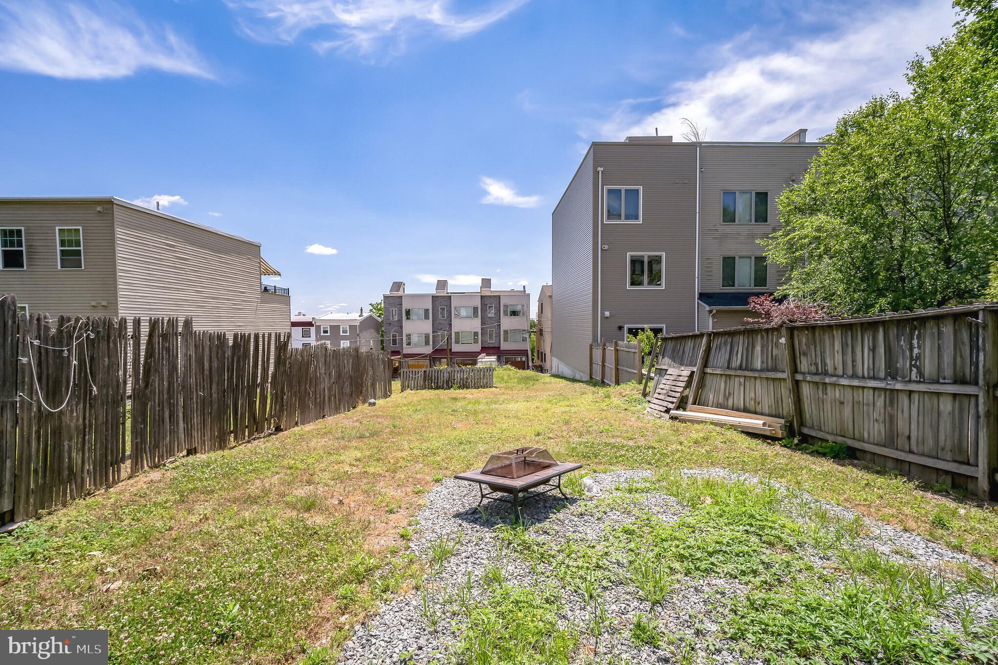 239 Lemonte Street Philadelphia, PA 19128 - Photo 24 of 27