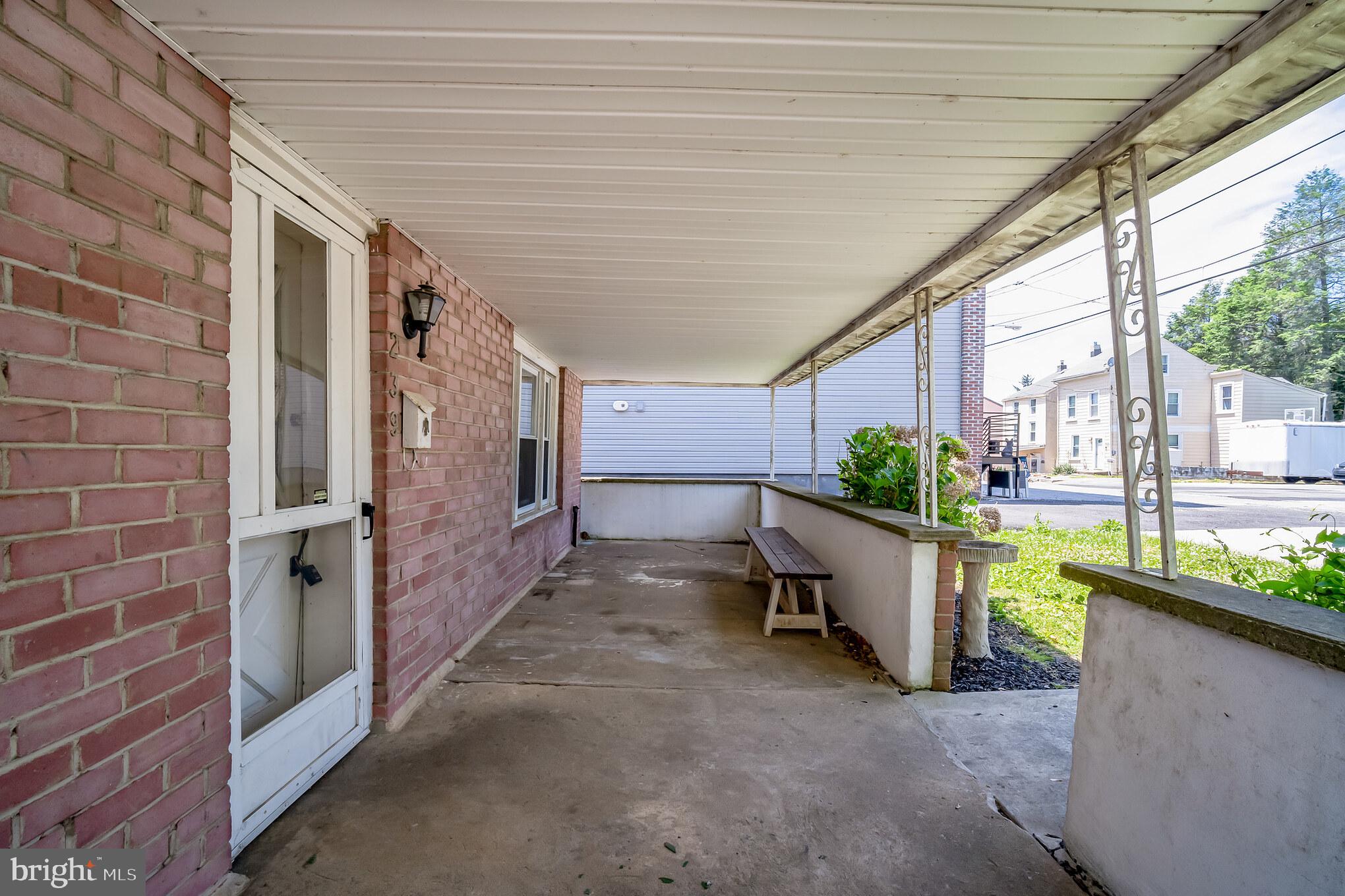 239 Lemonte Street Philadelphia, PA 19128 - Photo 4 of 27