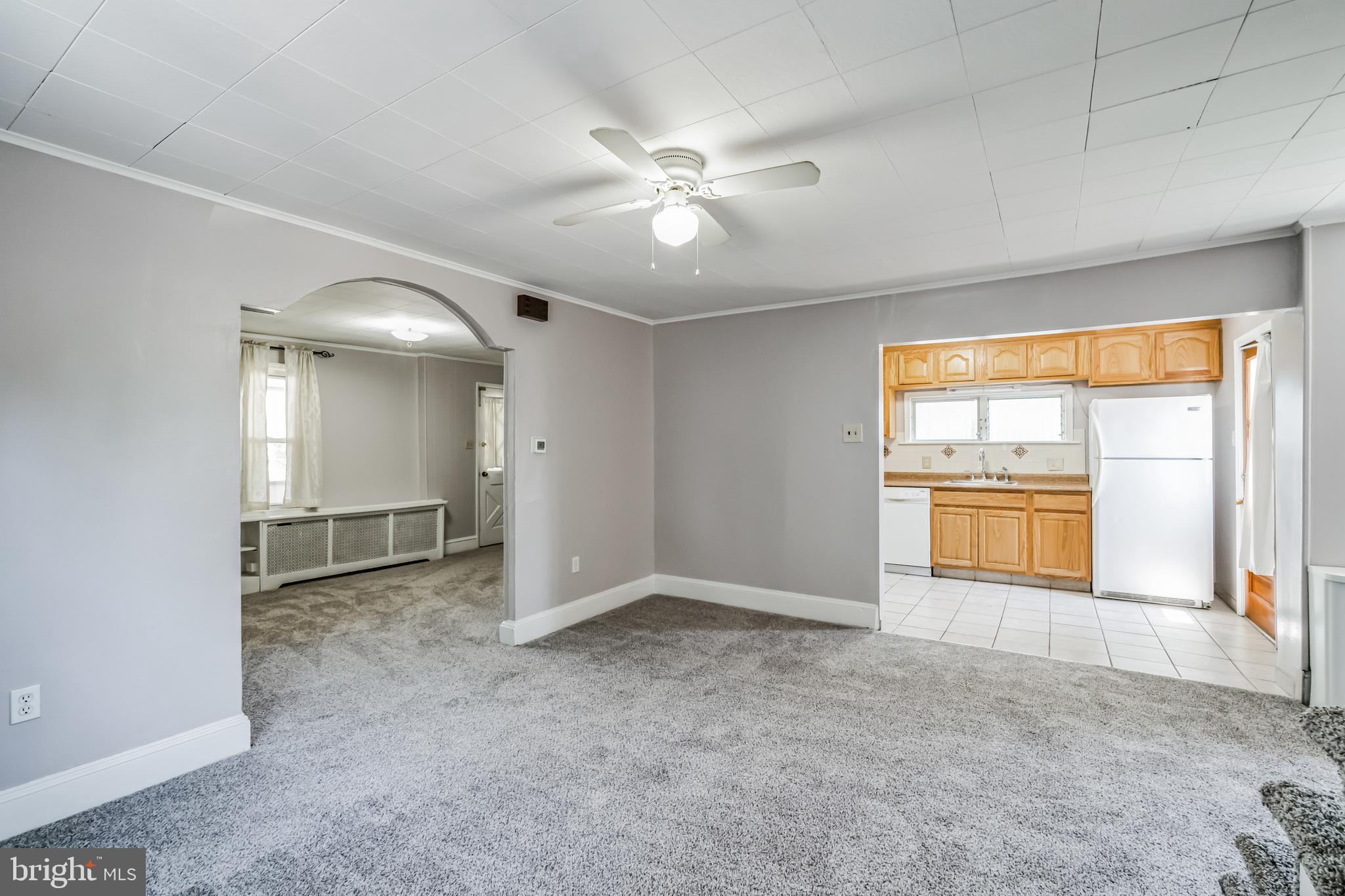 239 Lemonte Street Philadelphia, PA 19128 - Photo 9 of 27