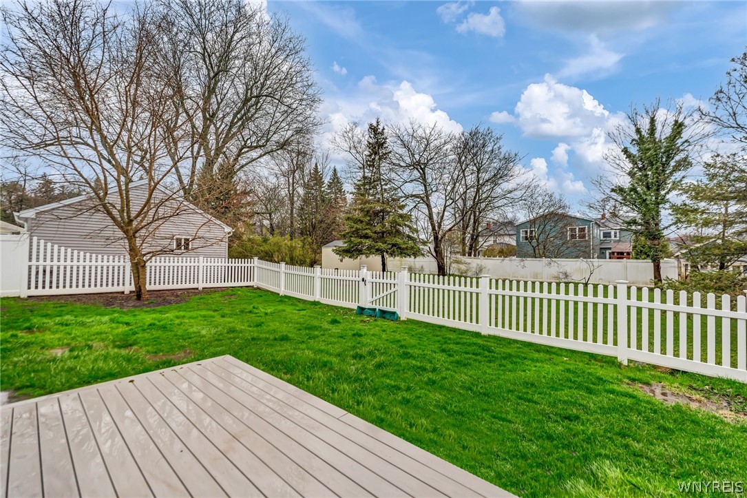 22 Hillside Drive Amherst, NY 14221 - Photo 34 of 35