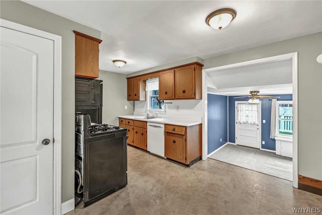 22 Hillside Drive Amherst, NY 14221 - Photo 4 of 35