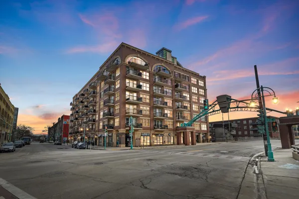 $320,000 | 102 North Water Street, Unit 310, Milwaukee, WI 53202