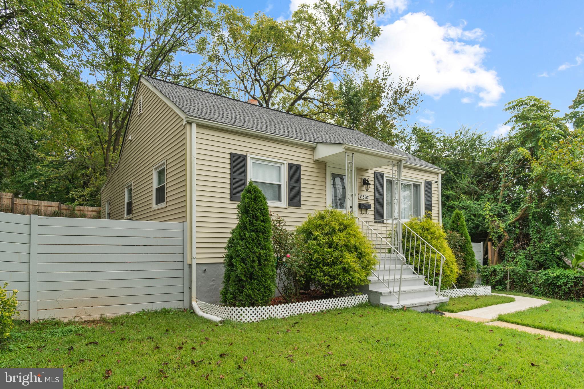 11507 Joseph Mill Road Silver Spring, MD 20906 - Photo 3 of 42