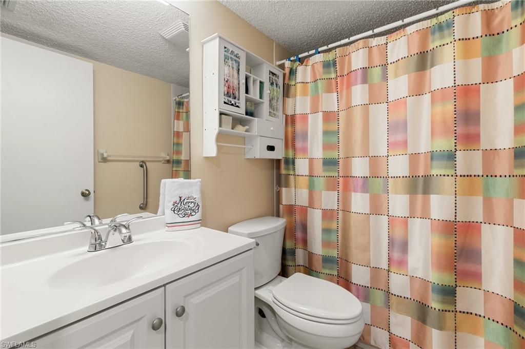256 Pebble Beach Circle, Unit D103 Naples, FL 34113 - Photo 10 of 31 Gallery Image 10