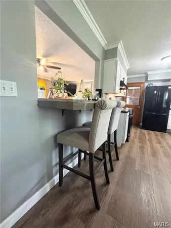 $208,000 | 318 South Breckenridge Avenue, Palmyra, MO 63461