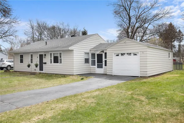 $199,900 | 6 Fairchild Road, Gates, NY 14606