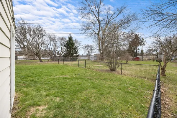 $199,900 | 6 Fairchild Road, Gates, NY 14606