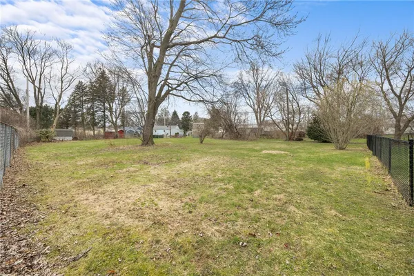 $199,900 | 6 Fairchild Road, Gates, NY 14606