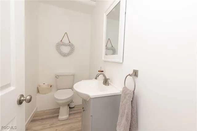 $950,000 | 4639 Brainard Bayou Road, Sanibel, FL 33957