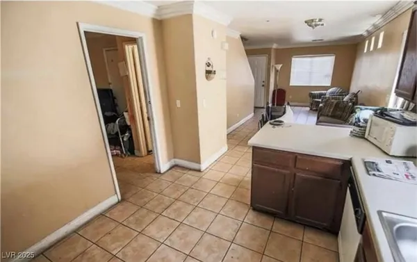 $2,195 | 5151 Paradise Valley Avenue, Las Vegas, NV 89156