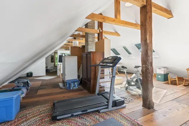 $575,000 | 14 Main Street, Mount Vernon, ME 04352