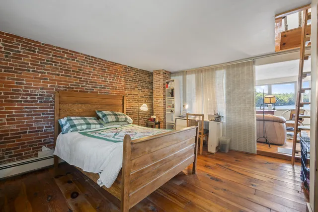 $575,000 | 14 Main Street, Mount Vernon, ME 04352