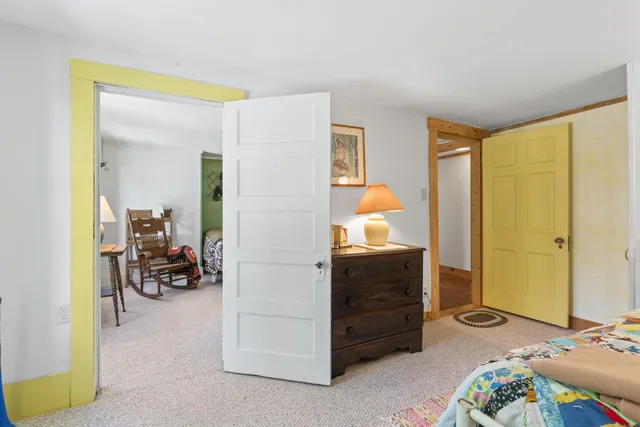 $575,000 | 14 Main Street, Mount Vernon, ME 04352