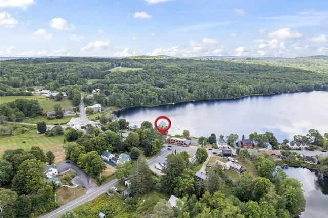 $575,000 | 14 Main Street, Mount Vernon, ME 04352