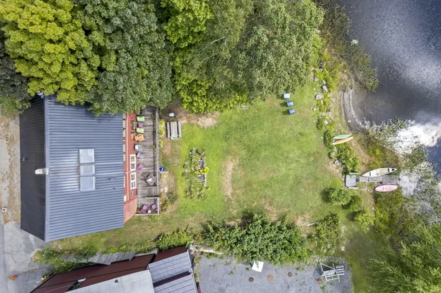 $575,000 | 14 Main Street, Mount Vernon, ME 04352