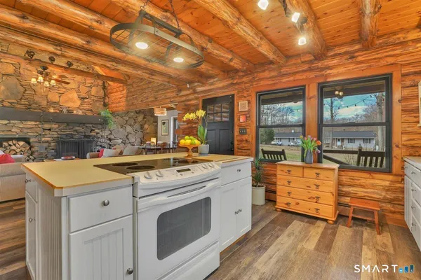 $450,000 | 48 Shelton Avenue, Wolcott, CT 06716