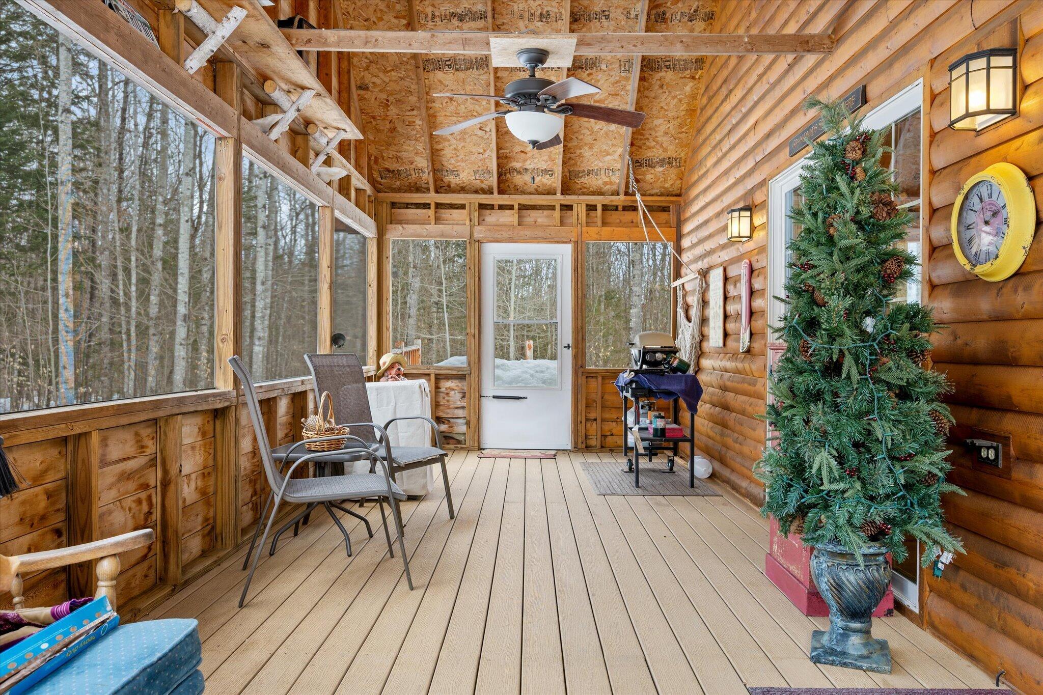 25 Wisdom Road Island Falls, ME 04747 - Photo 11 of 46 08-Screen Porch
