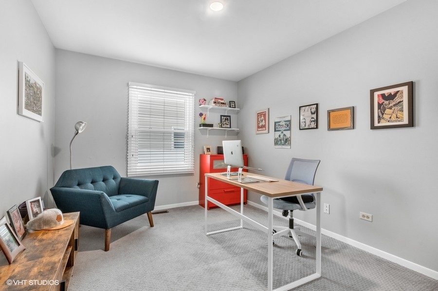 1355 Devonshire Road Buffalo Grove, IL 60089 - Photo 14 of 17