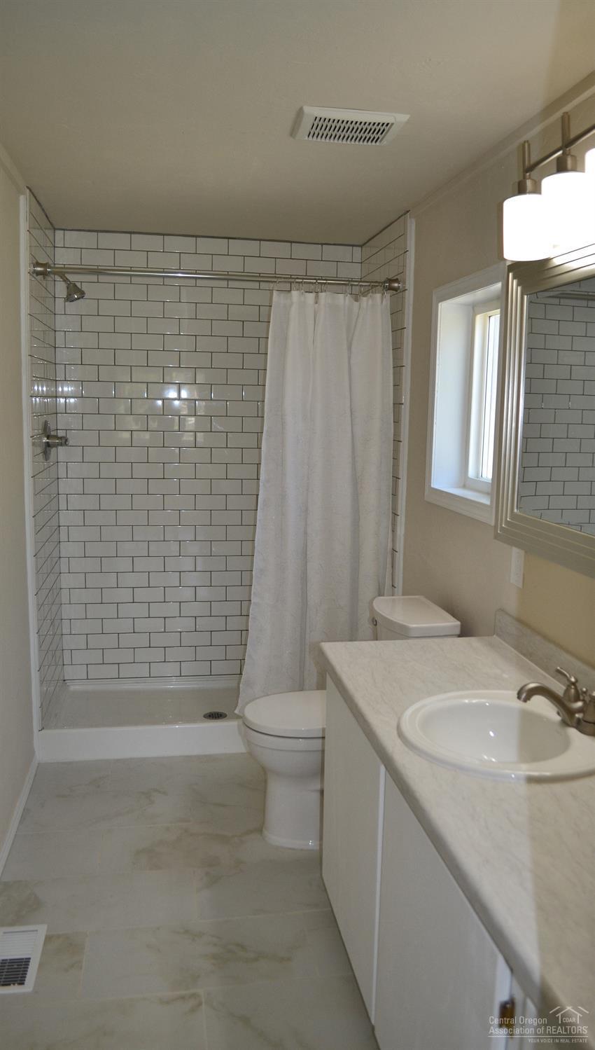 19329 Indian Summer Road Bend, OR 97702 - Photo 10 of 18 Gallery Image 10