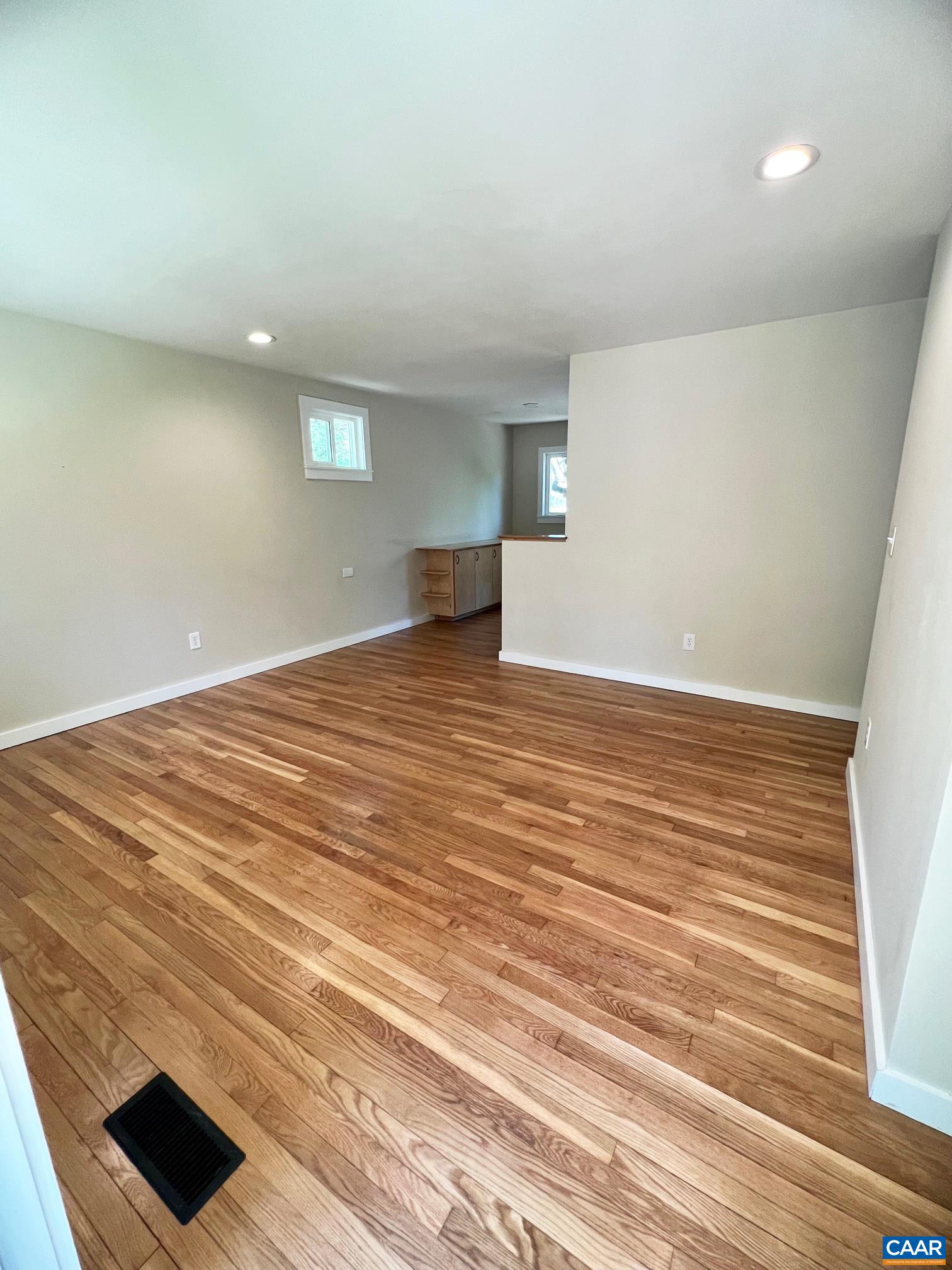 1410 Monticello Road Charlottesville, VA 22902 - Photo 2 of 40 Living