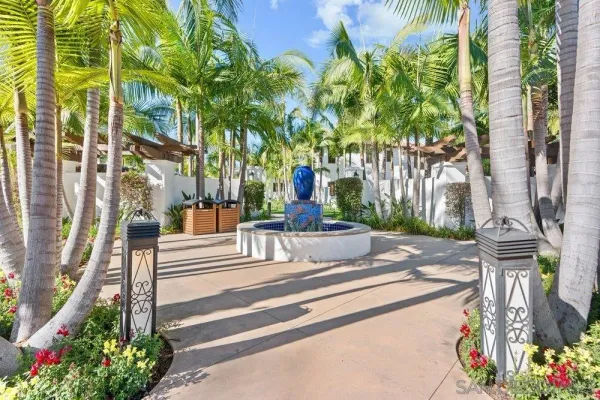 $929,000 | 7319 Estrella De Mar Road, Carlsbad, CA 92009