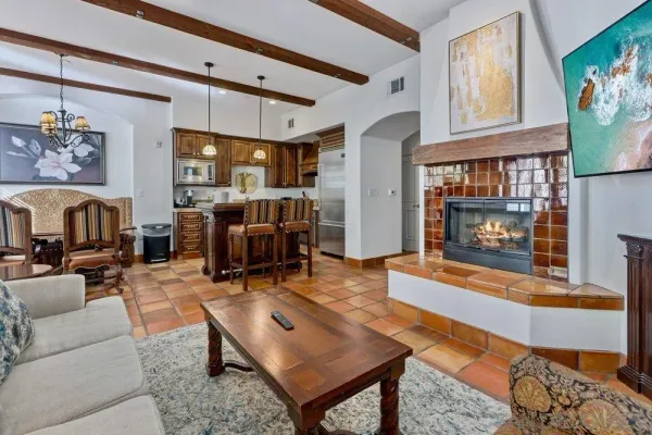 $929,000 | 7319 Estrella De Mar Road, Carlsbad, CA 92009