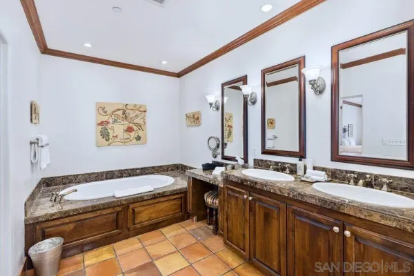 $929,000 | 7319 Estrella De Mar Road, Carlsbad, CA 92009