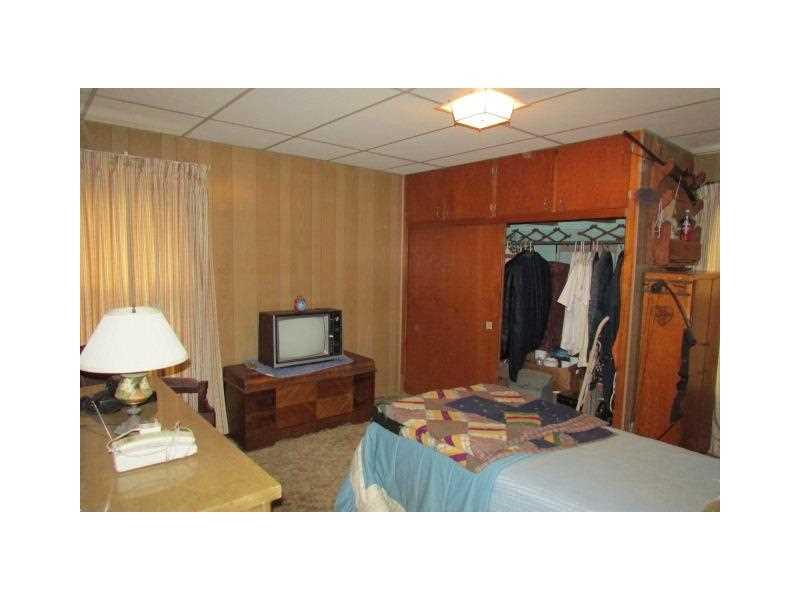 3921 Evergreen Road West Middlesex, PA 16159 - Photo 9 of 17 Bedroom.