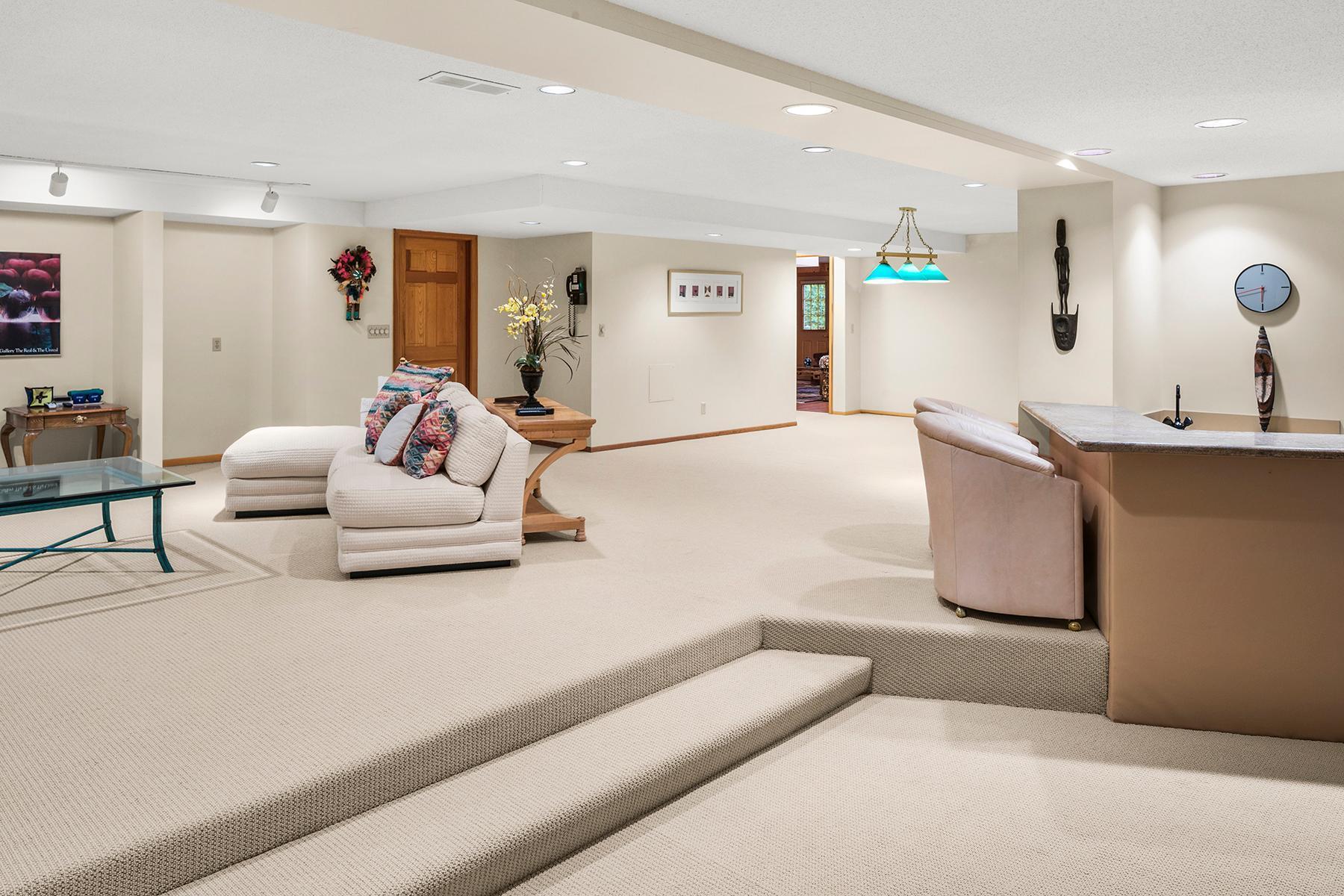 16235 Holdridge Road West Wayzata, MN 55391 - Photo 23 of 30 Gallery Image 23