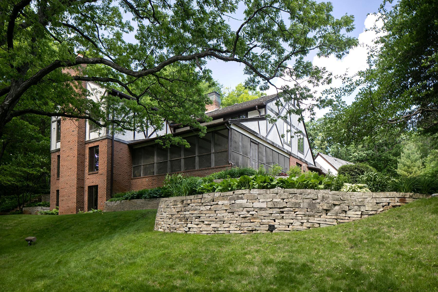 16235 Holdridge Road West Wayzata, MN 55391 - Photo 4 of 30 Gallery Image 4