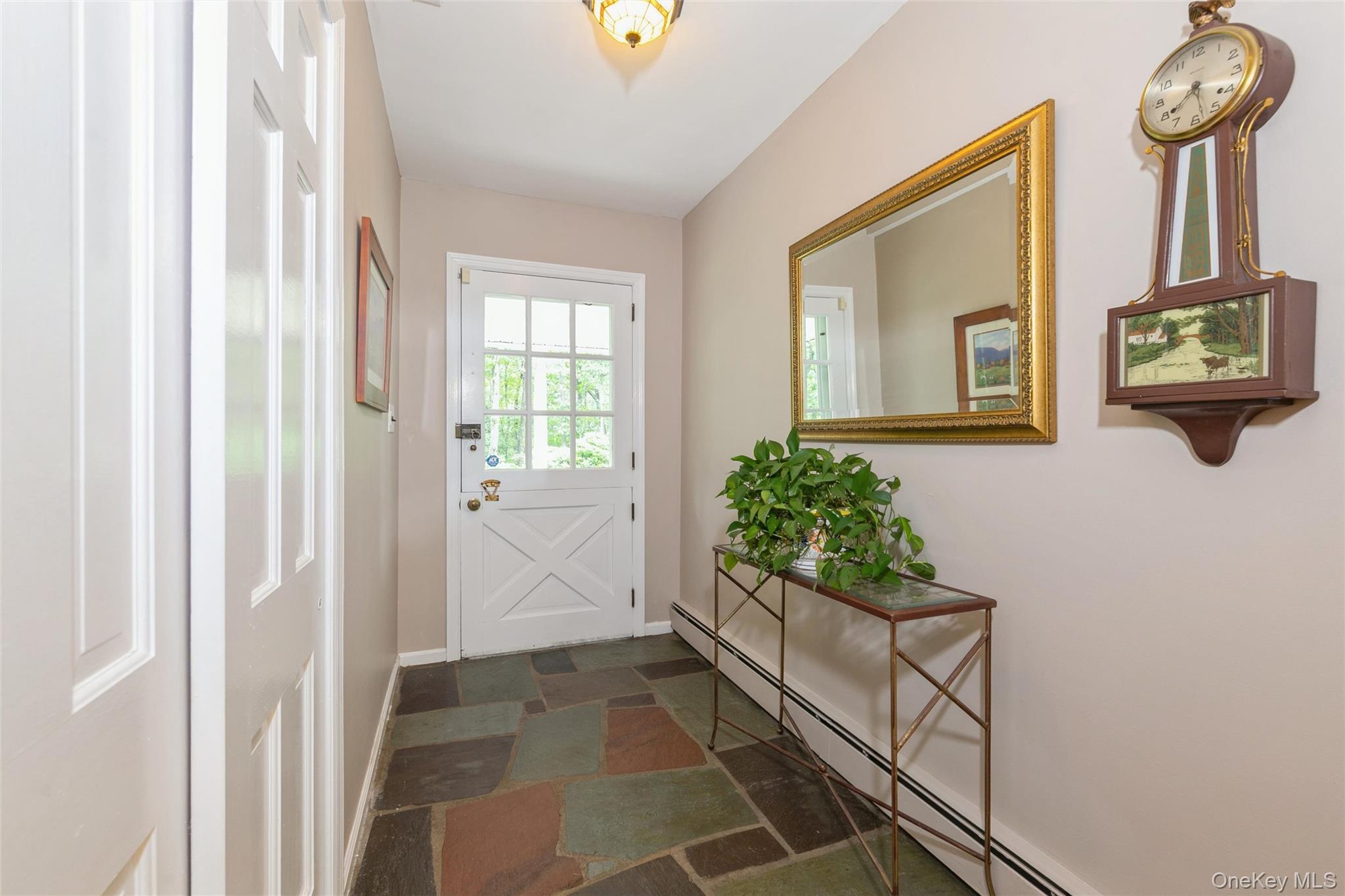 63 West Meadow Road East Setauket, NY 11733 - Photo 5 of 46