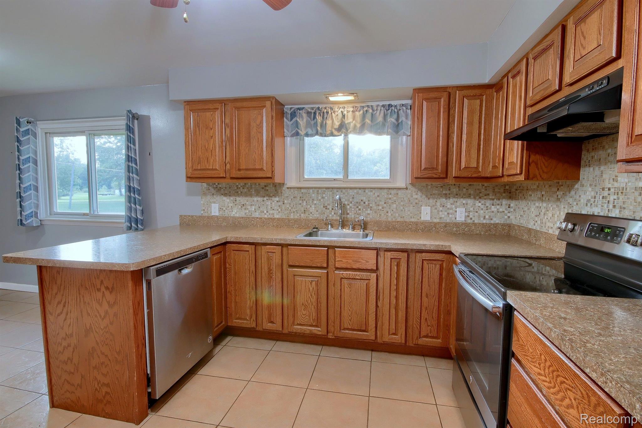 7900 Hannan Road Wayne, MI 48184 - Photo 9 of 38 Gallery Image 9