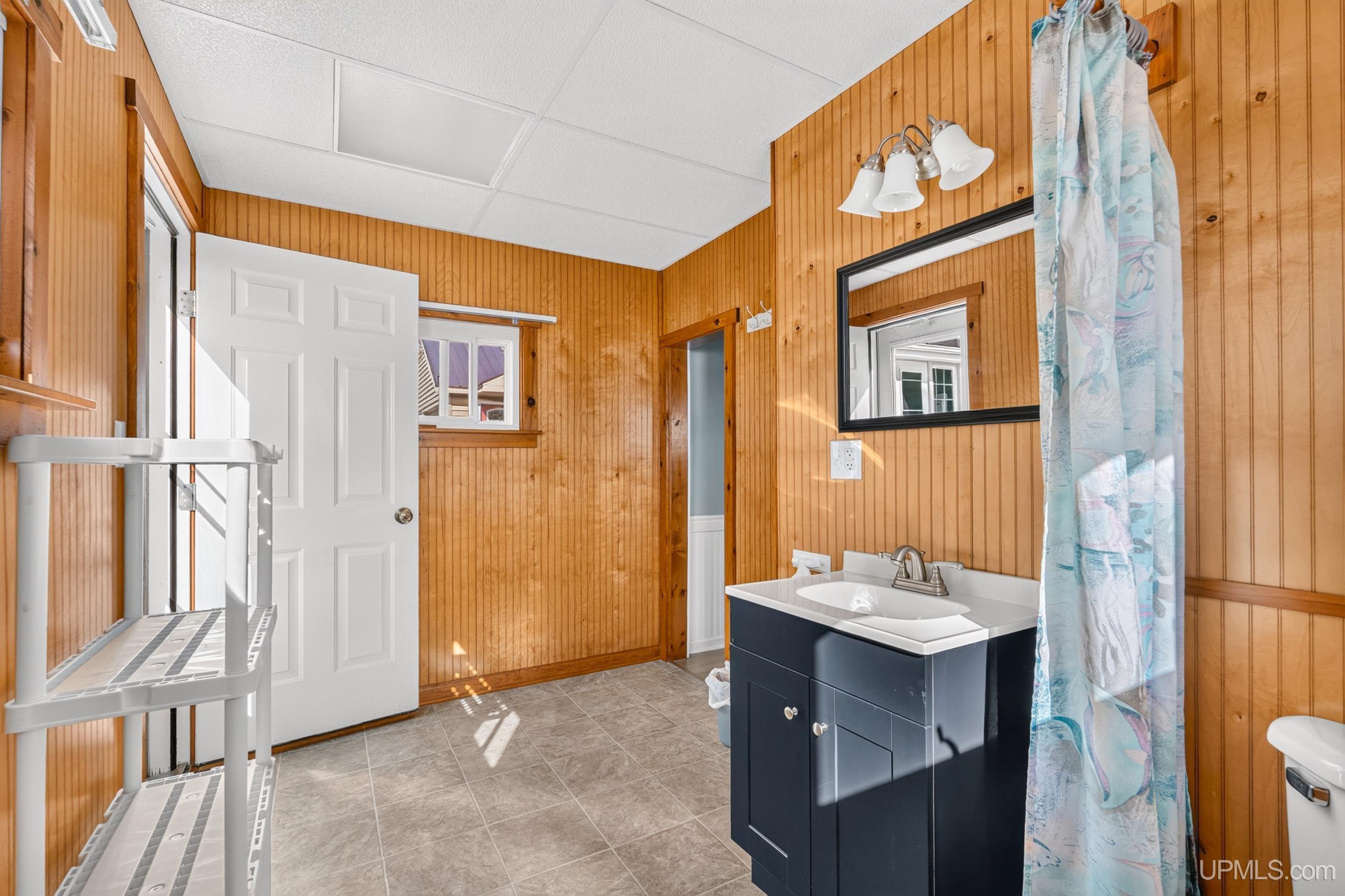 881 East Gulliver Lake Road Gulliver, MI 49840 - Photo 38 of 75