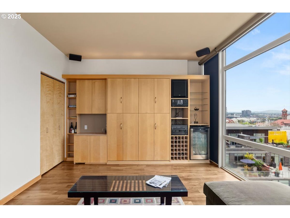1255 Northwest 9th Avenue, Unit 910 Portland, OR 97209 - Photo 18 of 43