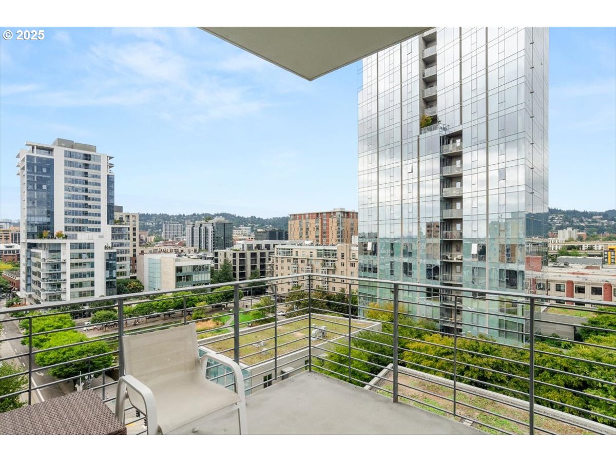 1255 Northwest 9th Avenue, Unit 910 Portland, OR 97209 - Photo 29 of 43 a view of tall buildings