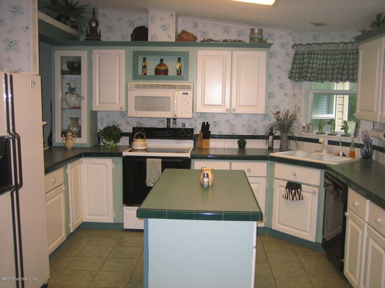 1164 Blair Road Jacksonville, FL 32221 - Photo 9 of 26 1164 Blair kitchen