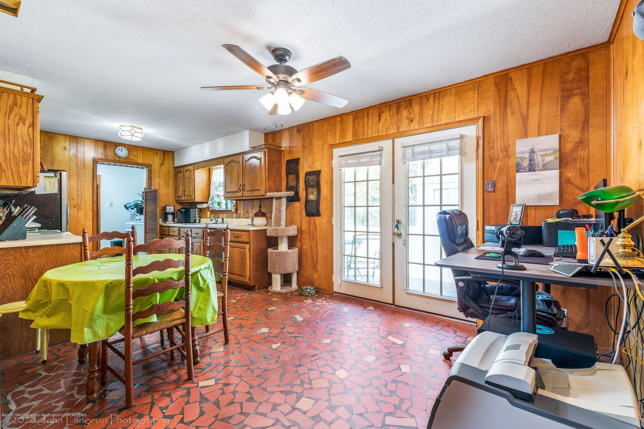 1598 Main Street Southaven, MS 38671 - Photo 14 of 21 1598 Main Street-Interior-8