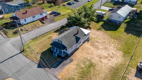 $249,490 | 14 Mulberry Street, Staunton, VA 24401