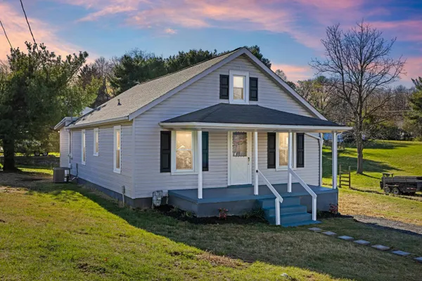 $249,490 | 14 Mulberry Street, Staunton, VA 24401