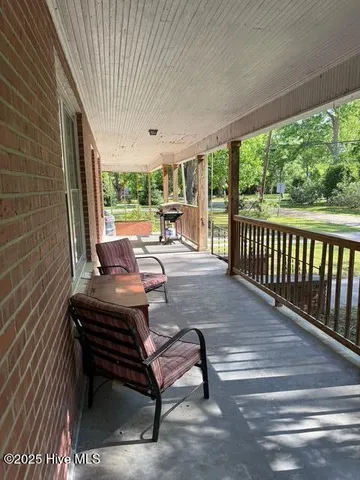 $185,000 | 465 6th Street, Aurora, NC 27806