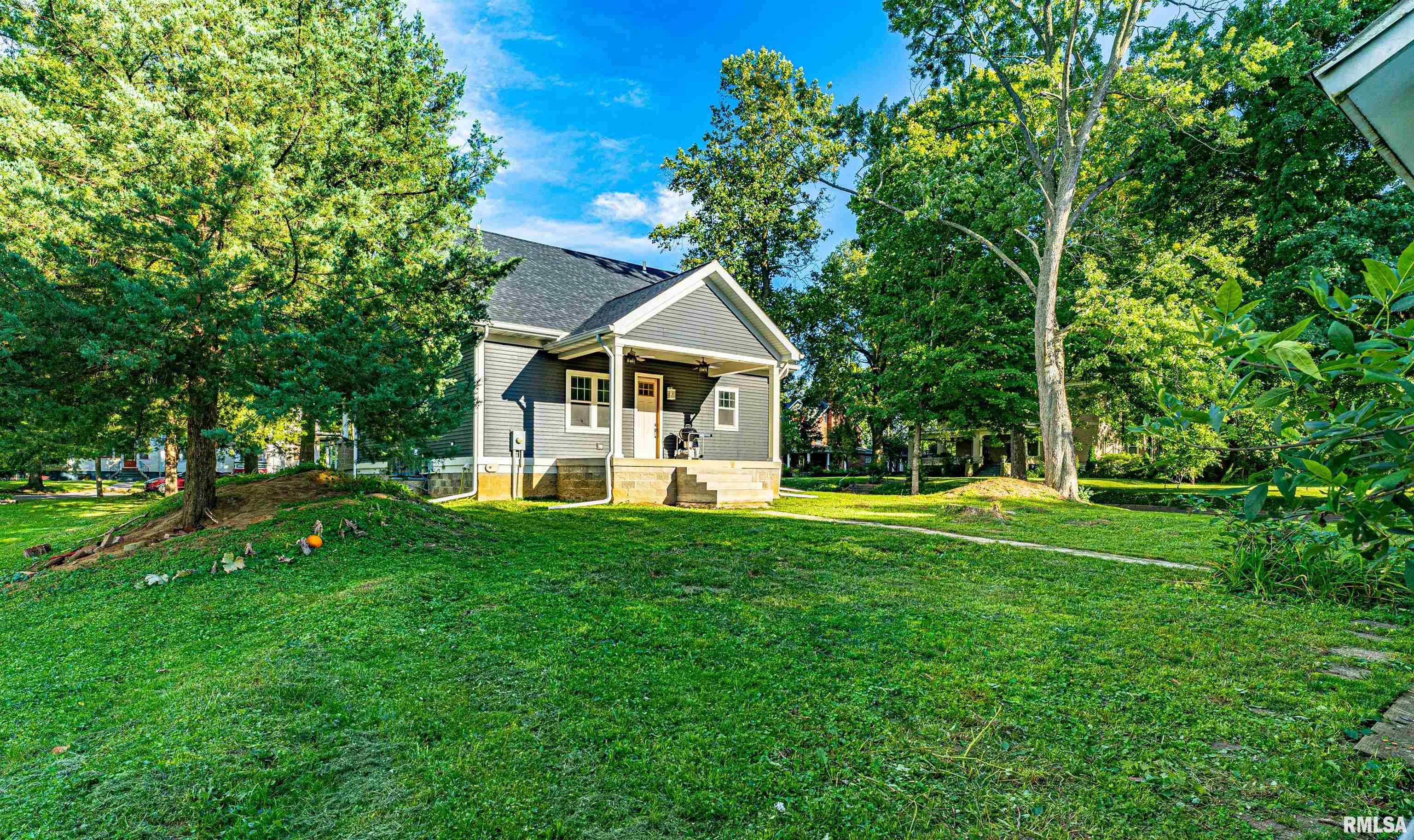 103 Chestnut Street Lincoln, IL 62656 - Photo 38 of 39