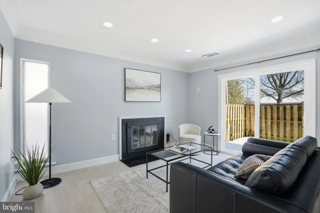 $360,000 | 8626 Village Square Drive, Unit 8626, Alexandria, VA 22309