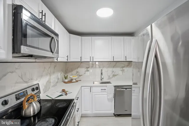 $360,000 | 8626 Village Square Drive, Unit 8626, Alexandria, VA 22309