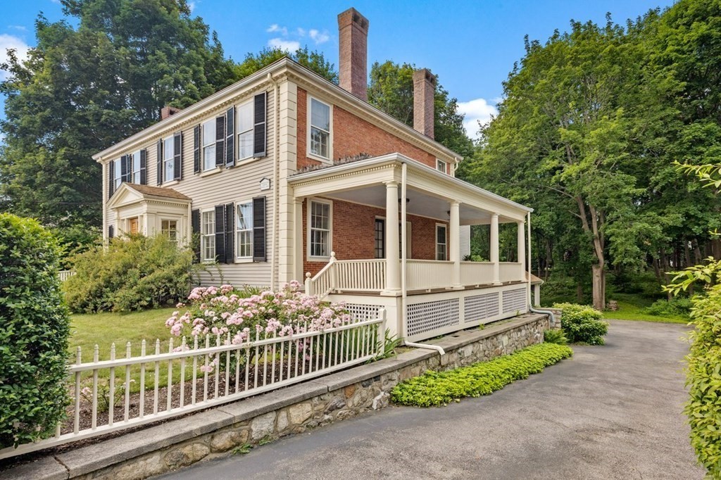 289 Main Street, Hingham, MA 02043 Compass