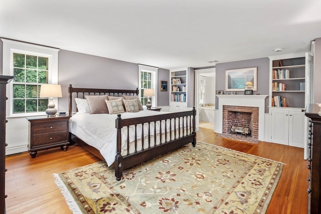 289 Main Street Hingham, MA 02043 - Photo 17 of 31