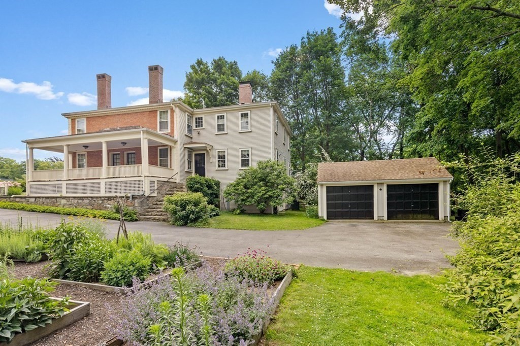 289 Main Street Hingham, MA 02043 - Photo 2 of 31
