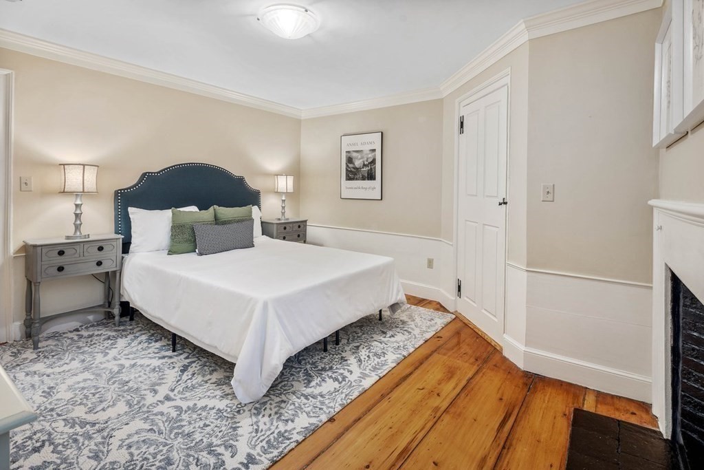 289 Main Street Hingham, MA 02043 - Photo 22 of 31
