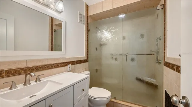 $560,000 | 771 John Ringling Boulevard, Unit 7, Sarasota, FL 34236