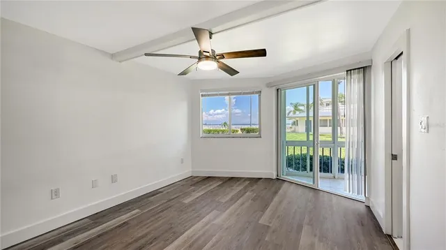 $560,000 | 771 John Ringling Boulevard, Unit 7, Sarasota, FL 34236